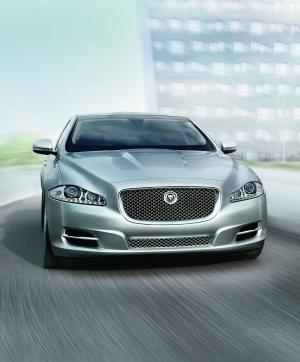 Jaguar XJ Sentinel 2011 года